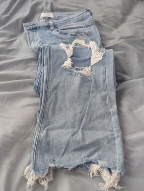 Risen Light Blue Distressed Women’s Jeans